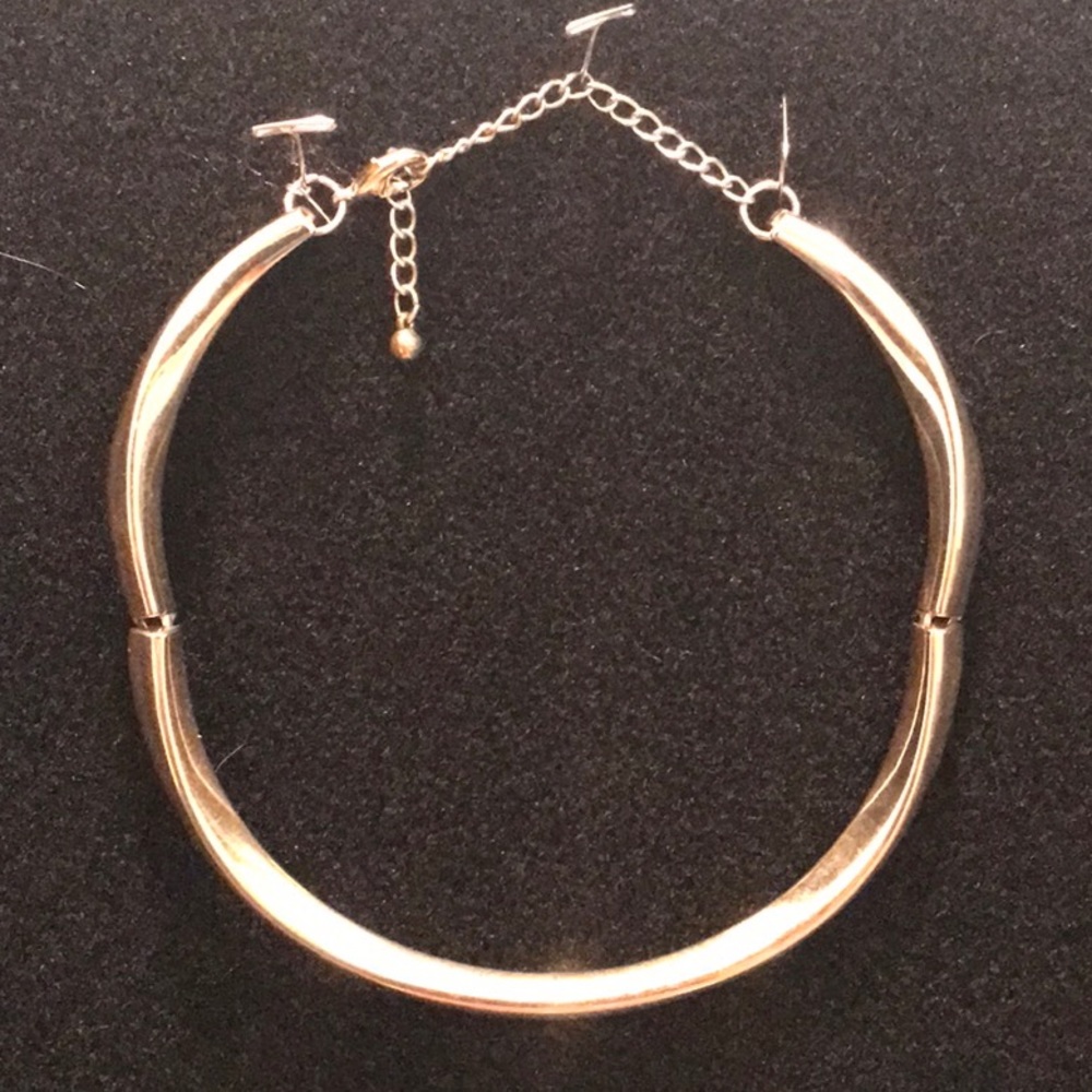 Chicos solid gold like choker necklace